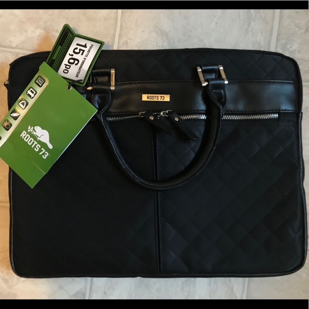 Roots 15.6” laptop case